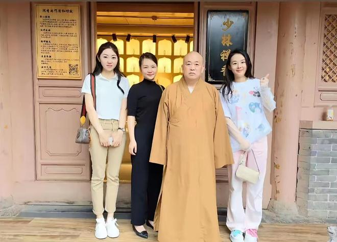 欧冠榜首大战!数据:巴萨神锋复出 欲斩大巴黎